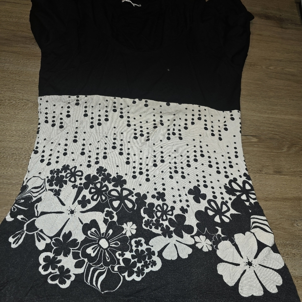 Gorgeous Top - image 3